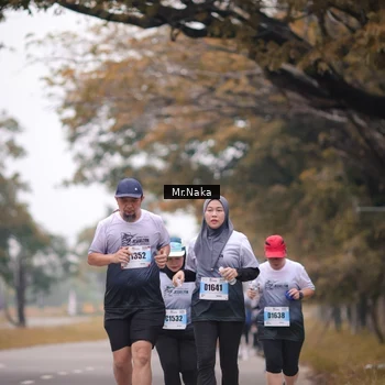 Runner Photo 7437731