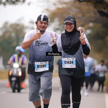 Runner Photo 7437744