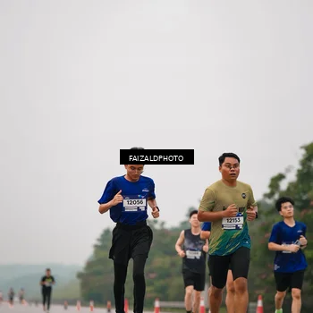 Runner Photo 7437745