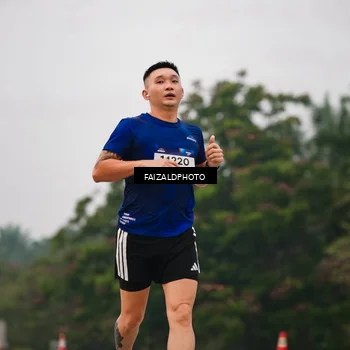 Runner Photo 7437746