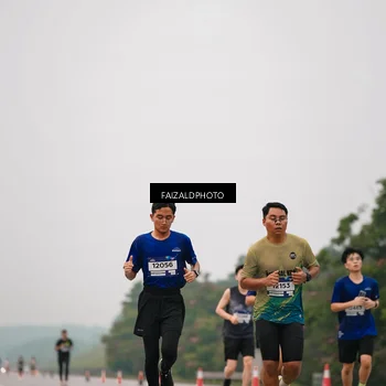 Runner Photo 7437772