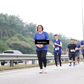 Runner Photo 7437780