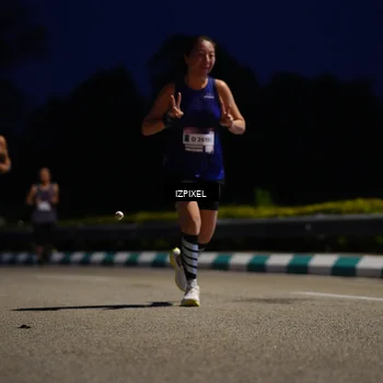 Runner Photo 7437792