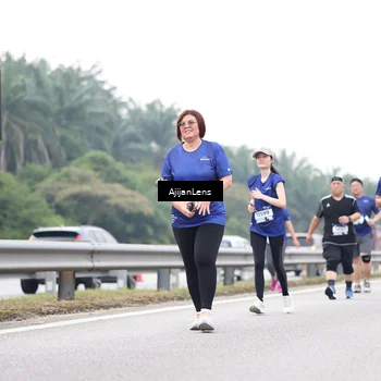Runner Photo 7437794