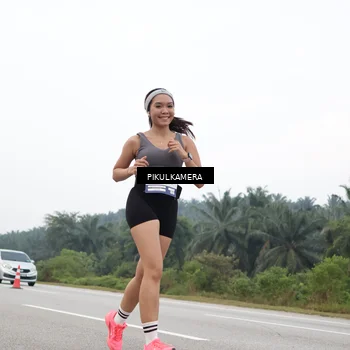 Runner Photo 7437795
