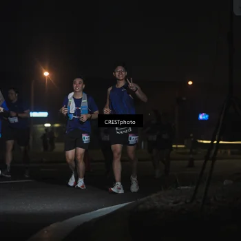 Runner Photo 7437800