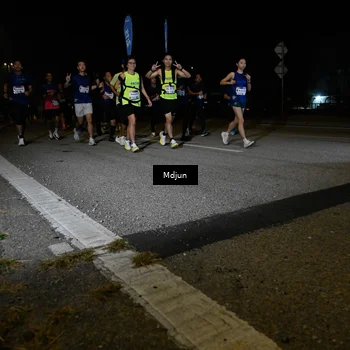Runner Photo 7437803