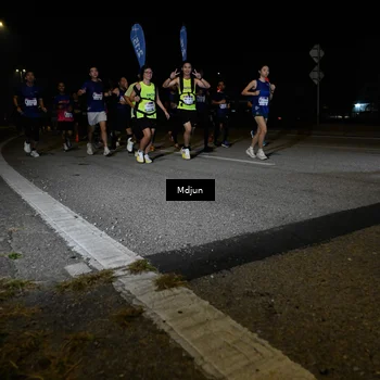 Runner Photo 7437804
