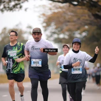 Runner Photo 7437808