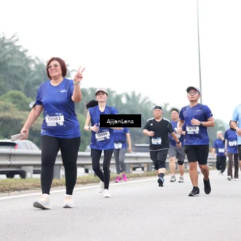 Runner Photo 7437809