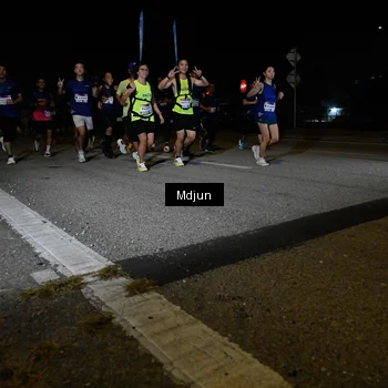 Runner Photo 7437817