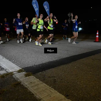 Runner Photo 7437839
