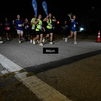Runner Photo 7437860