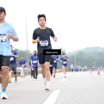 Runner Photo 7437866