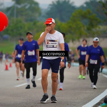 Runner Photo 7437867