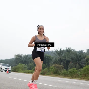 Runner Photo 7437876