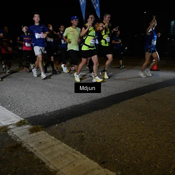 Runner Photo 7437883