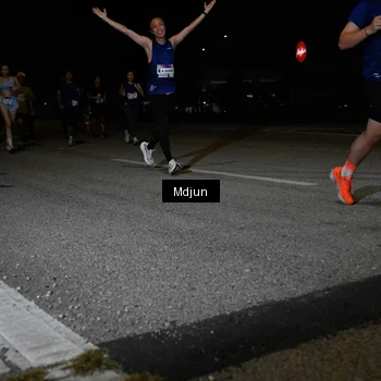 Runner Photo 7437890
