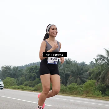 Runner Photo 7437892