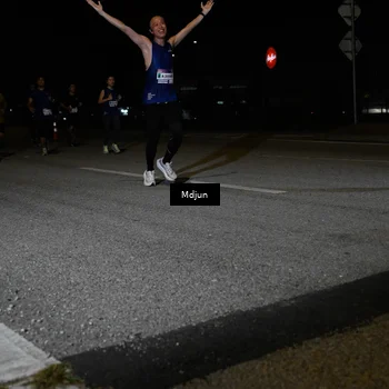 Runner Photo 7437901