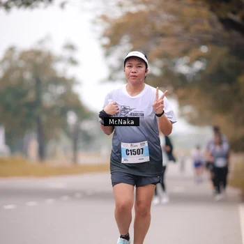 Runner Photo 7437905