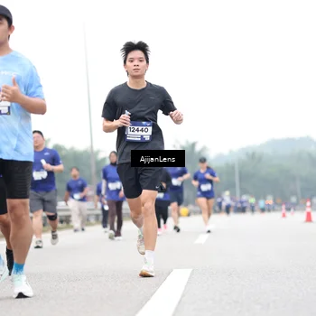 Runner Photo 7437909