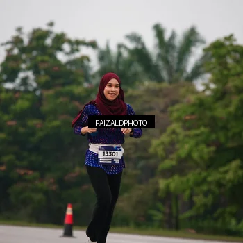 Runner Photo 7437914