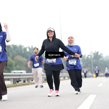 Runner Photo 7437932