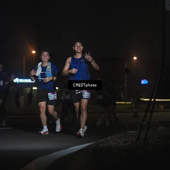 Runner Photo 7437942