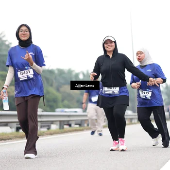 Runner Photo 7437948