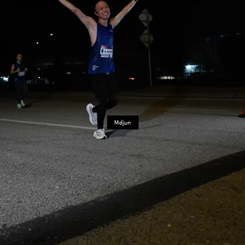 Runner Photo 7437954