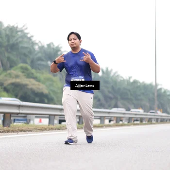 Runner Photo 7437962