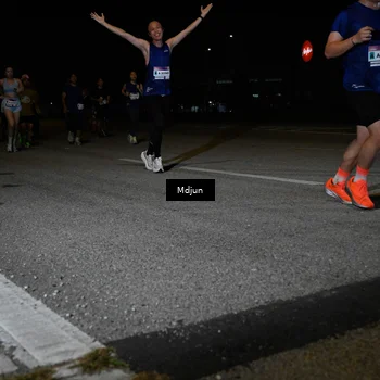 Runner Photo 7437969