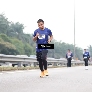 Runner Photo 7437971