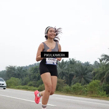 Runner Photo 7437978