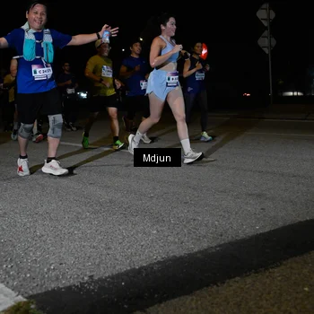 Runner Photo 7437980