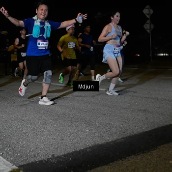 Runner Photo 7437989