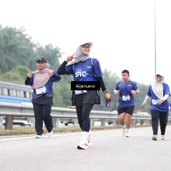 Runner Photo 7437999
