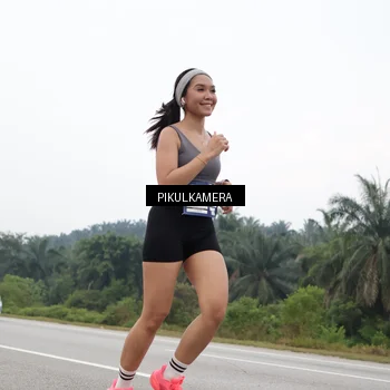 Runner Photo 7438013