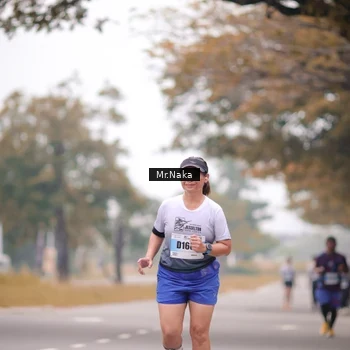 Runner Photo 7438027