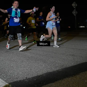 Runner Photo 7438030