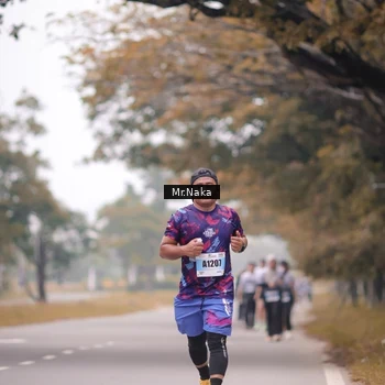 Runner Photo 7438048