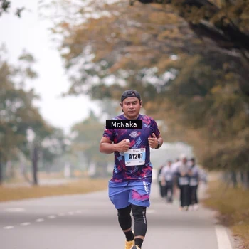 Runner Photo 7438050