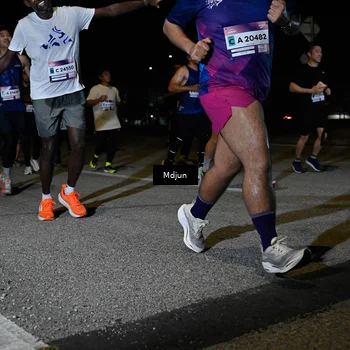 Runner Photo 7438075