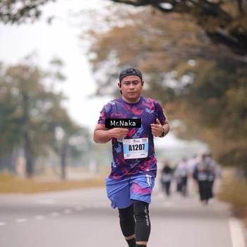 Runner Photo 7438089