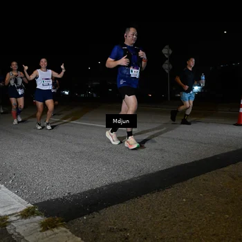 Runner Photo 7438103