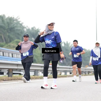 Runner Photo 7438107