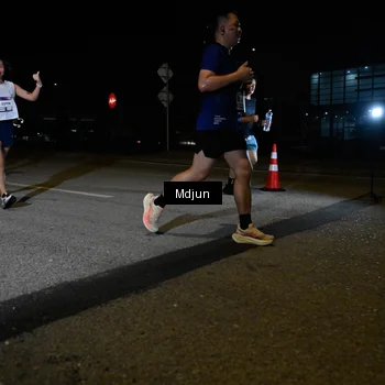 Runner Photo 7438118