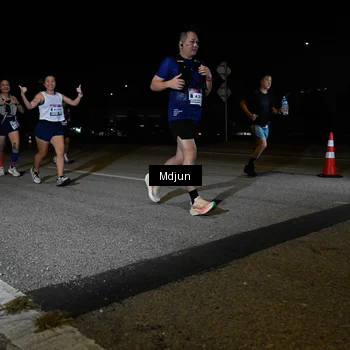 Runner Photo 7438132