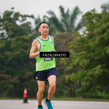 Runner Photo 7438136